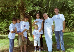 Six of us at La Grée with Grand-père modelling T-shirts that Tante Lucette had kindly sent us from Provence. Daphné and Alban were with their father during this part of the 2001 summer vacation, and so missed this photo at La Grée.