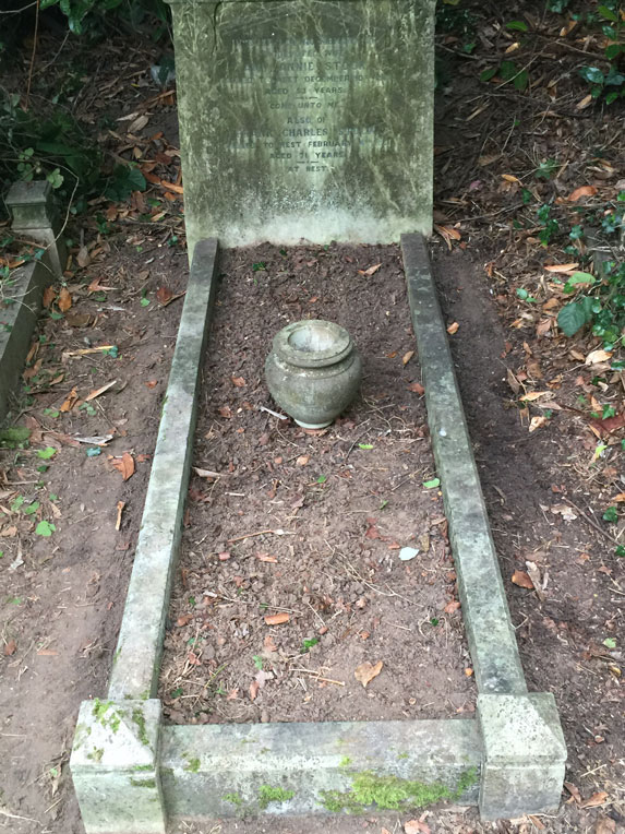 I cleaned up my great-grandparents' grave in Caversham Cemetery, Reading, where great granddad FRank Charles was the GWR's goods agent until his retirement in 1939.